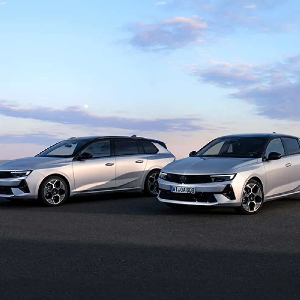 Opel Astra Sports Tourer Hybrid & Opel Astra Hybrid