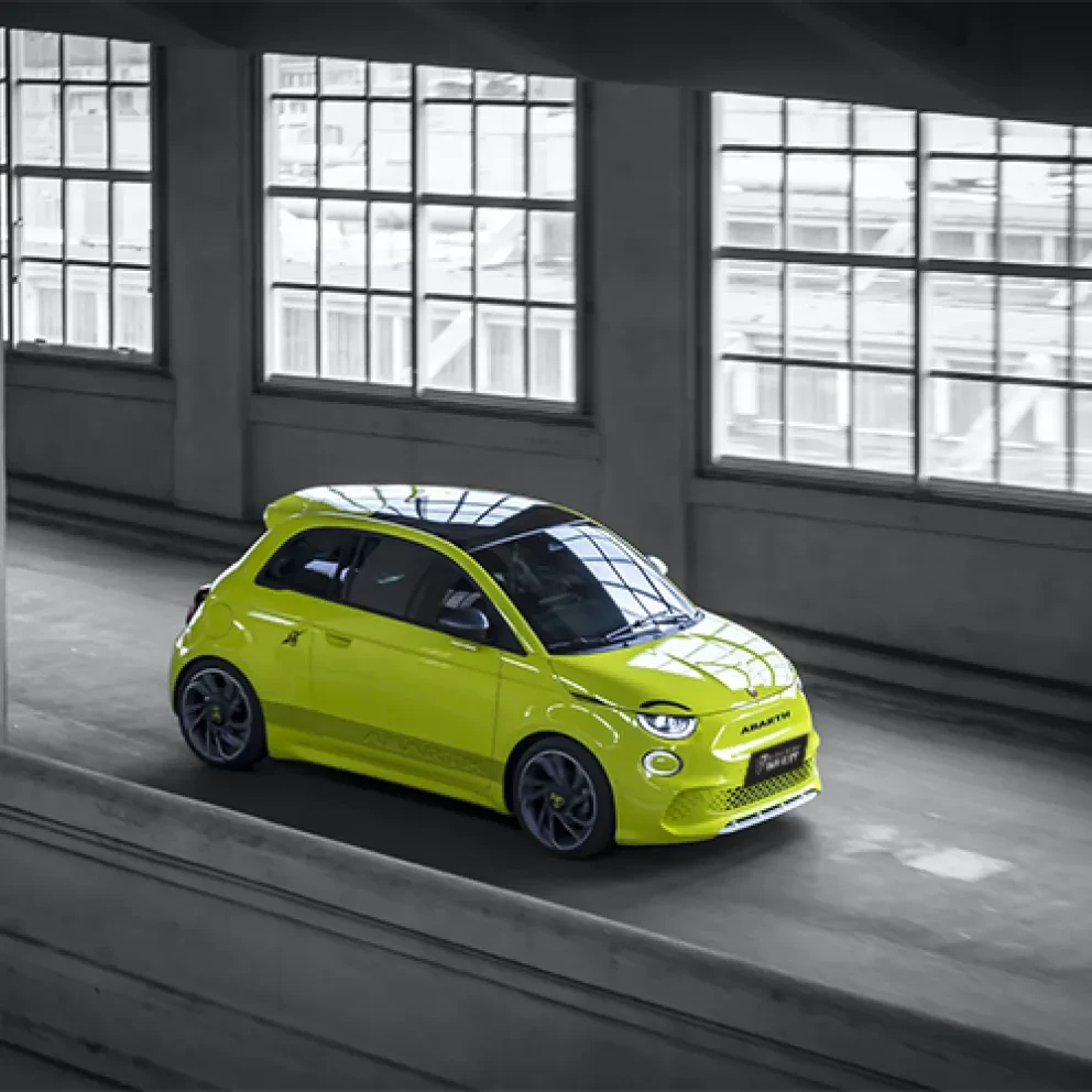 Rijkere standaarduitrusting voor Abarth 500e