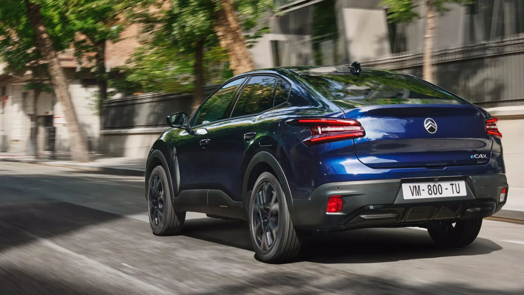 Nieuwe Citroën C4X achterkant